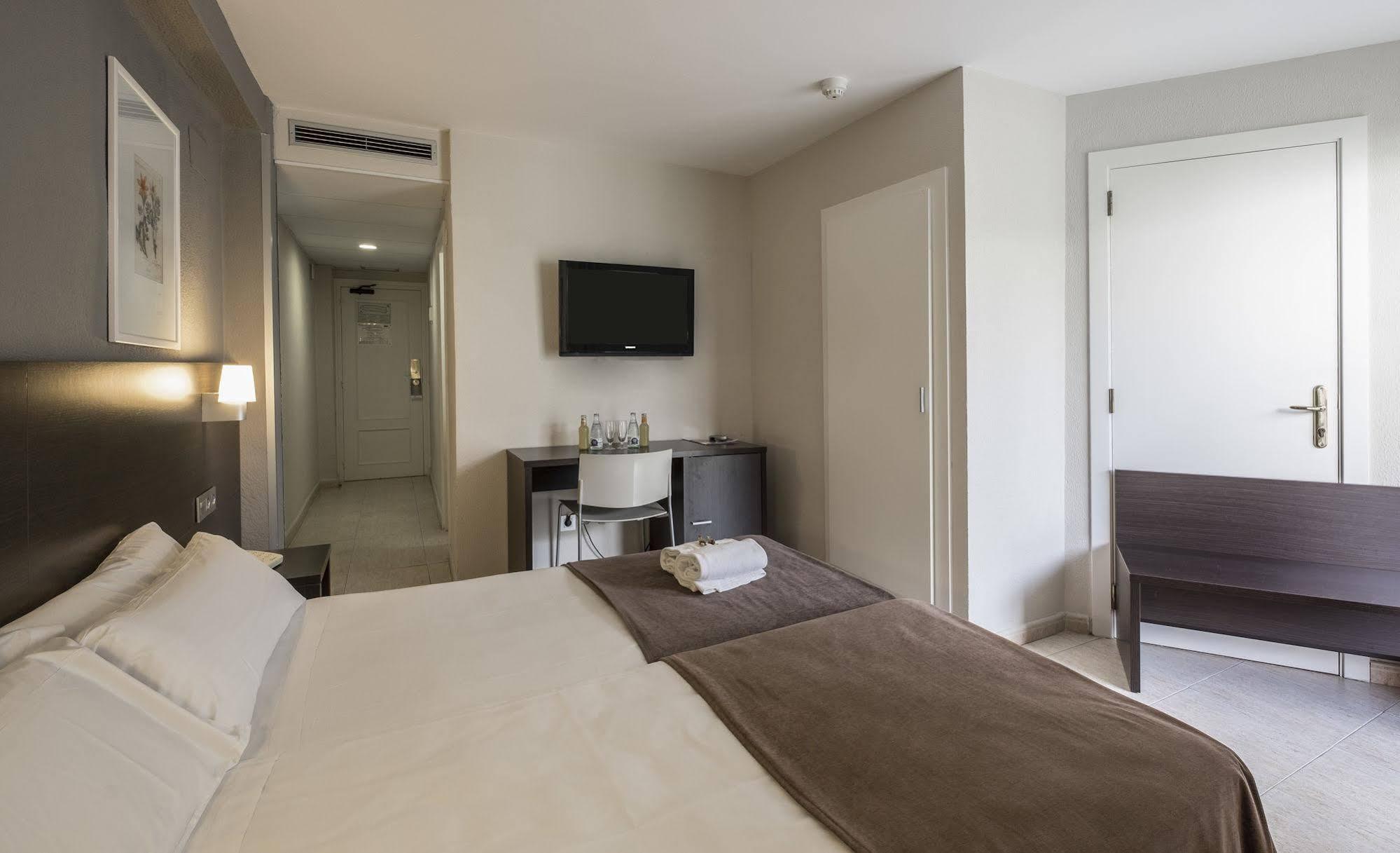 Hotel Rosamar Garden Resort 4* Лорет де Мар Екстериор снимка